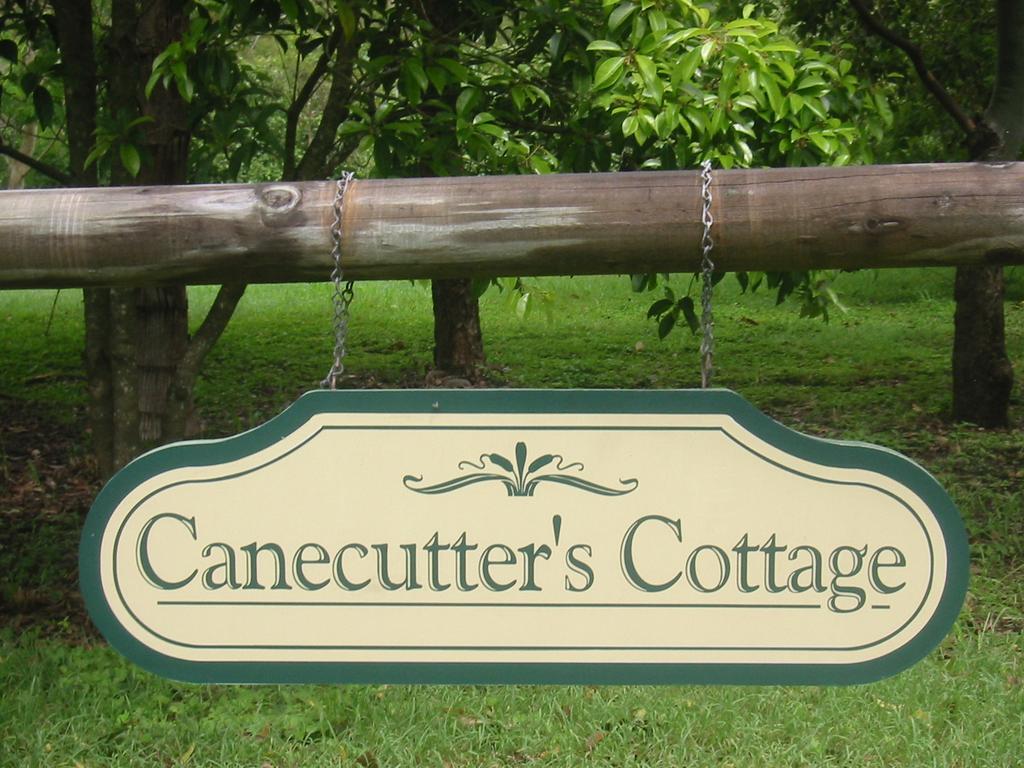 Whitsunday Cane Cutters Cottage Cannon Valley Exterior photo